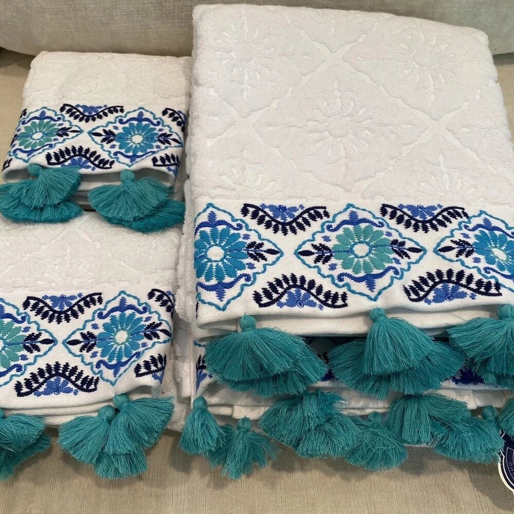 4 Pc Towel Luxury Designer Turkish Cotton Embroidered White Blue Hand Bath Guest